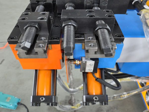 DW50NC High Quality Factory Price Hydraulic Electric Aluminum Copper Metal Tube Bending Machine